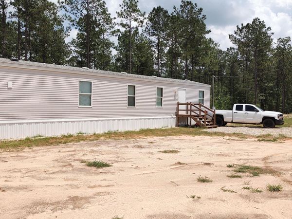 1090 Bilbo Rd., Lumberton, MS 39455