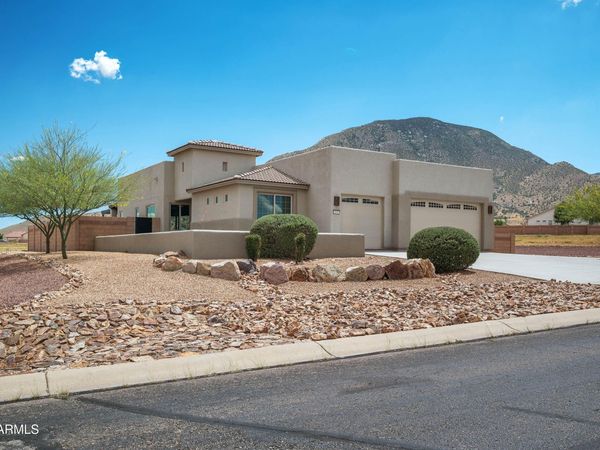 6691 E SADDLEHORN Circle, Hereford, AZ 85615