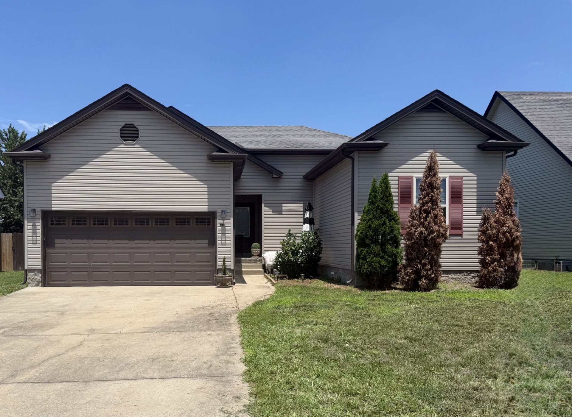 685 Fox Hound Dr, Clarksville, TN 37040 Main Photo