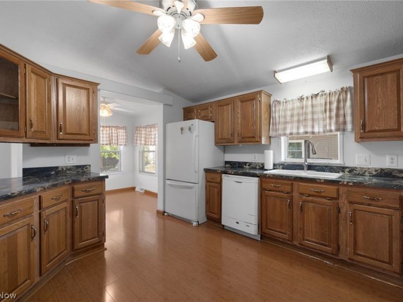 45 Periwinkle Drive, Olmsted Township, OH 44138 Photo 15