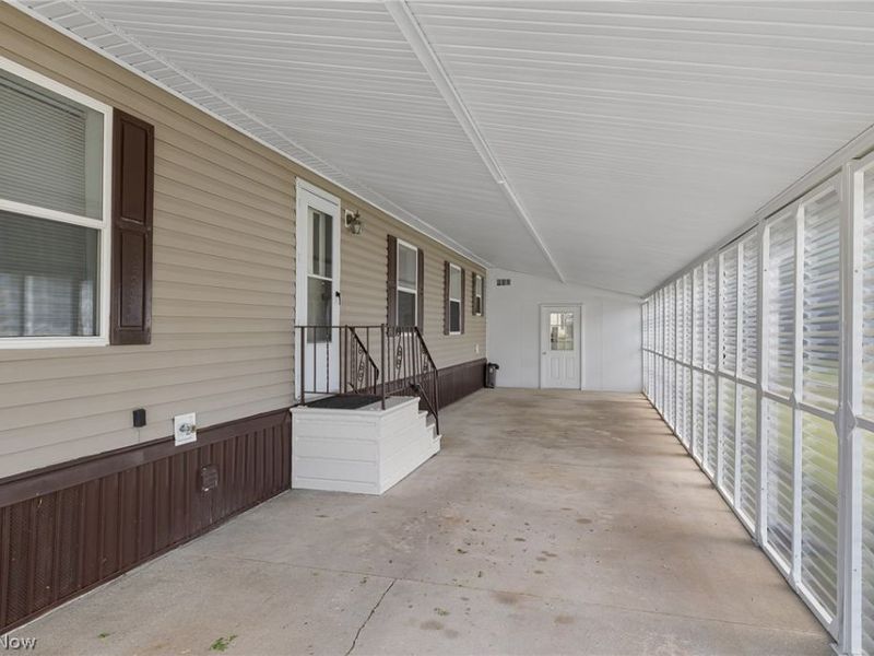 45 Periwinkle Drive, Olmsted Township, OH 44138 Photo 4