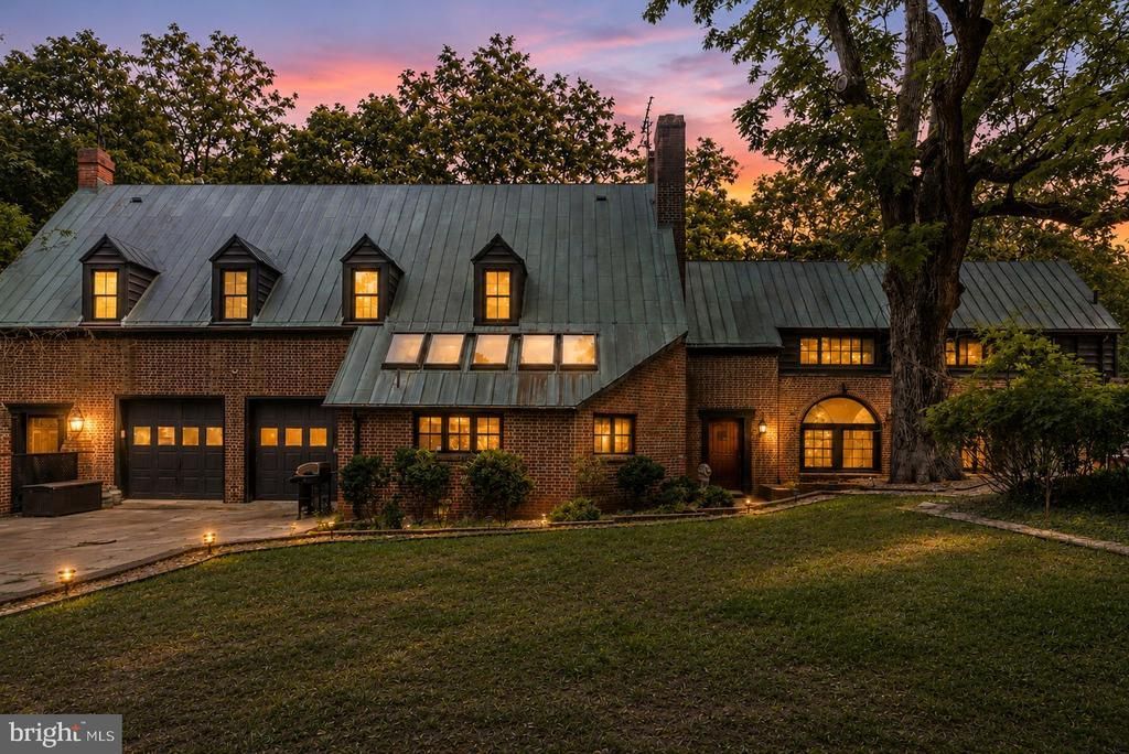 1040 WHITE SANDS DRIVE, LUSBY, MD 20657