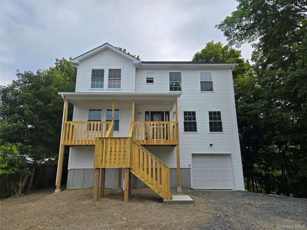 54 Madison Avenue , Middletown, NY 10940