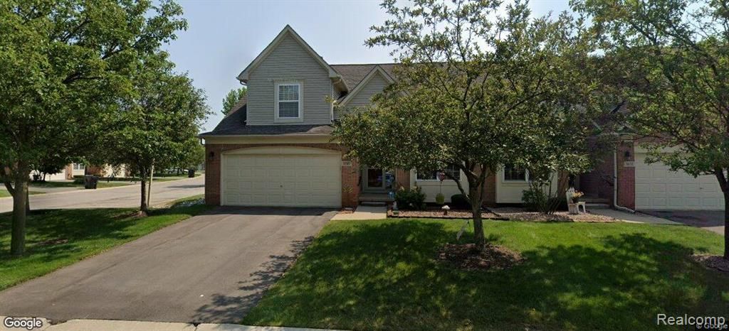 5569 Elmhurst Drive, Trenton, MI 48183 Main Photo