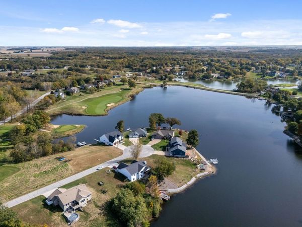 1800 Karl Lake Court , Sherrard, IL 61281