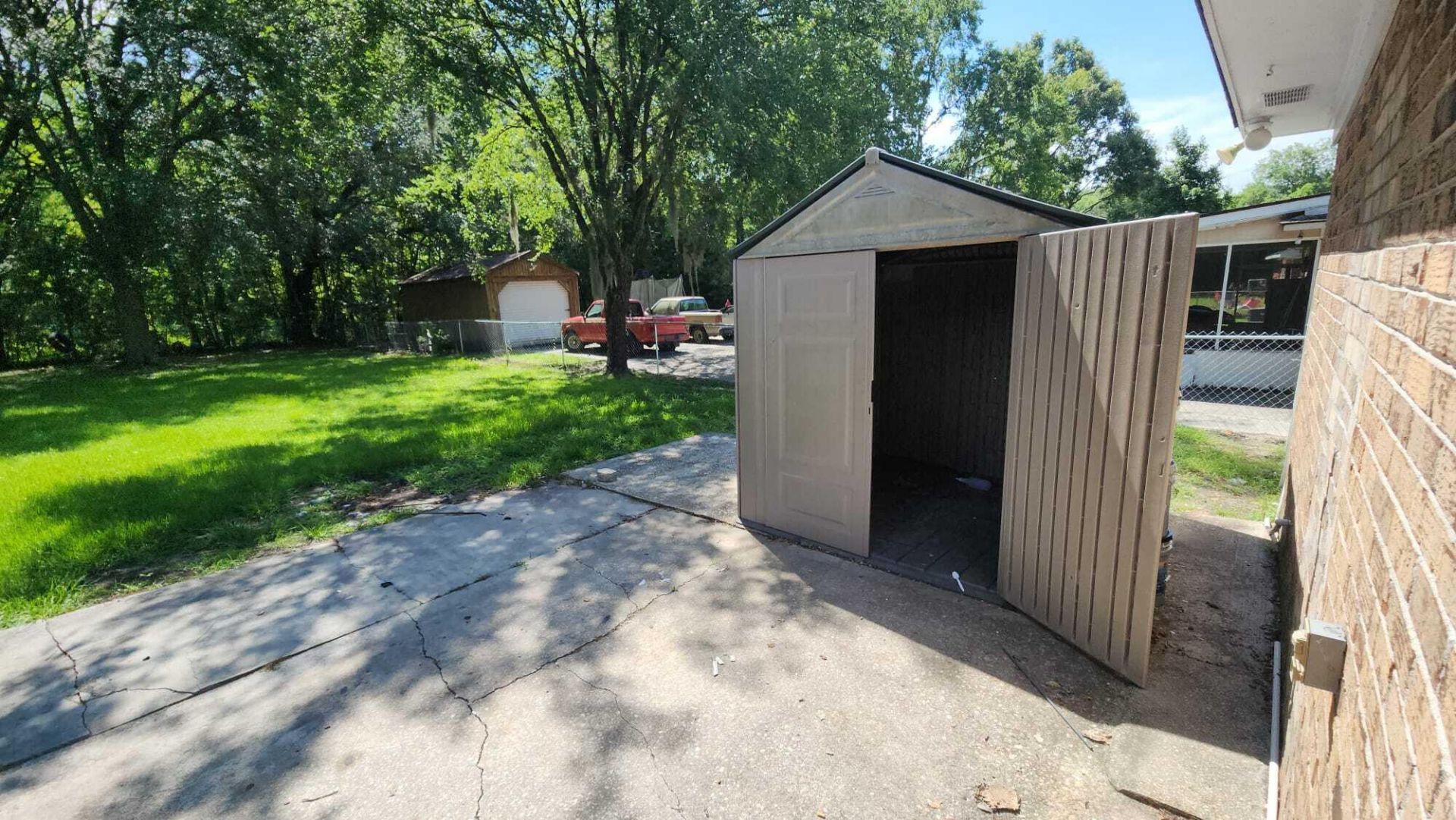 1011 Harrison Road Photo 9
