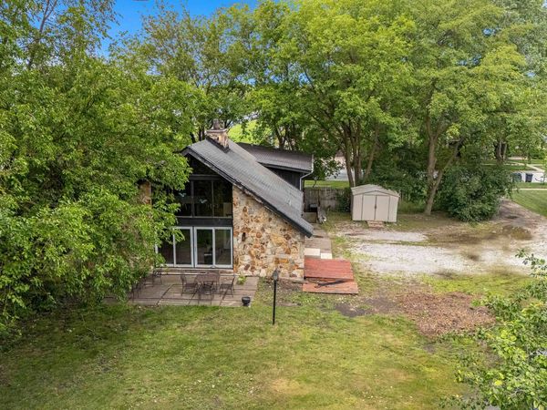 2903 172nd Street , Lansing, IL 60438