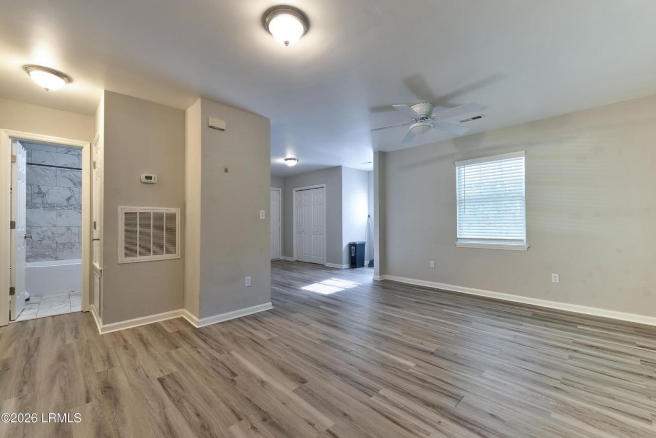 12 Mckay Road Photo 10