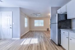 12 Mckay Road photo 4