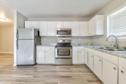12 Mckay Road photo 4