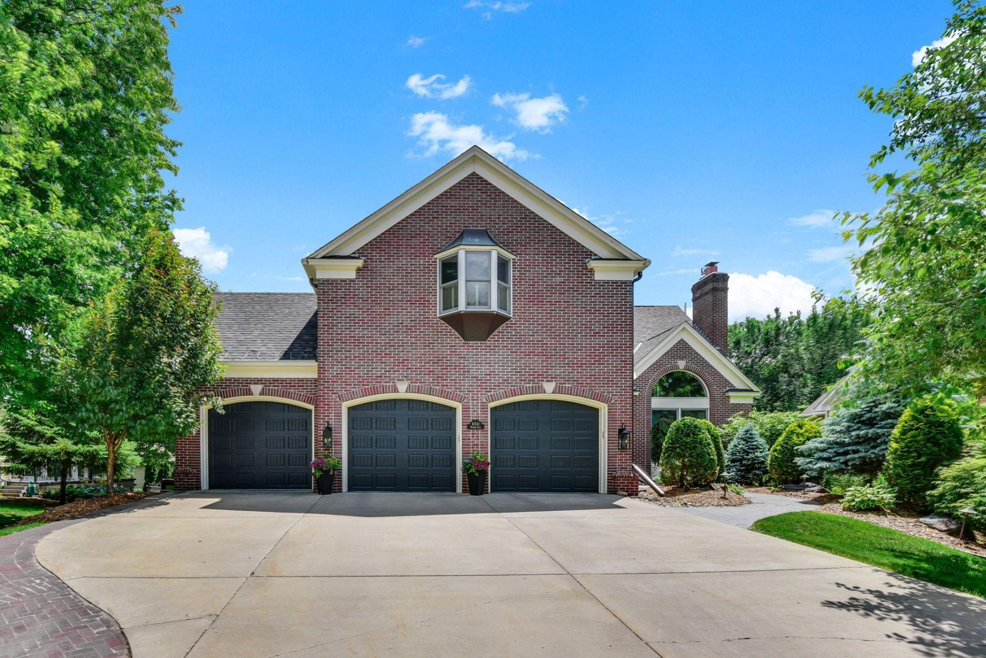 6511 Belmore Lane , Edina, MN 55343