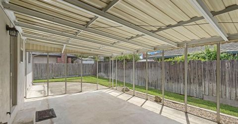 1207 Lakewood Dr, Lodi, CA 95240 Photo