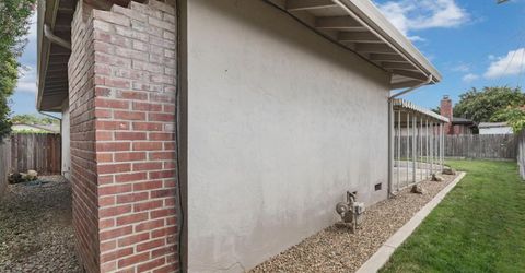 1207 Lakewood Dr, Lodi, CA 95240 Photo