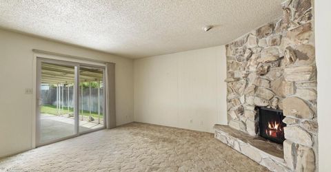 1207 Lakewood Dr, Lodi, CA 95240 Photo