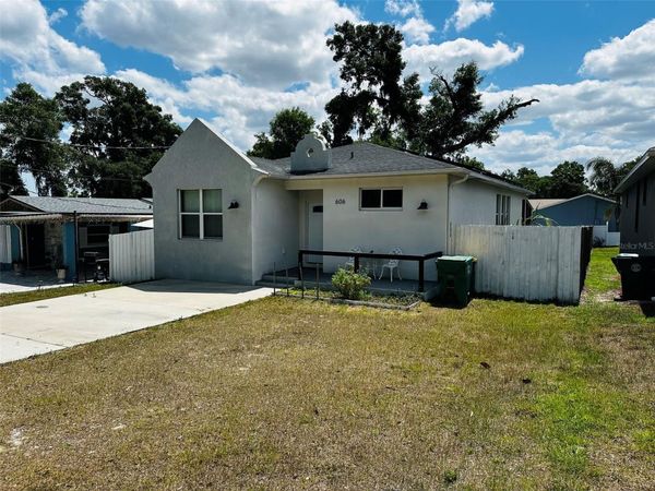 606 W VOORHIS AVENUE , DELAND, FL 32720