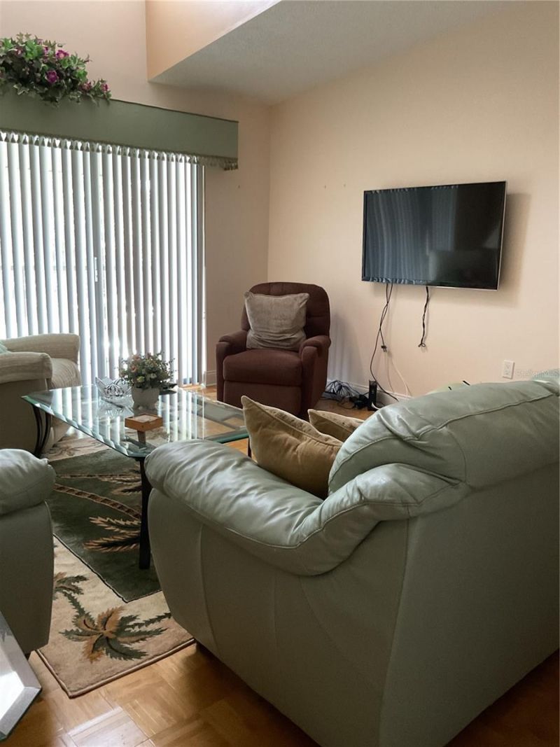 2655 Pine Ridge Way N, Unit D3, Palm Harbor, FL 34684 Photo