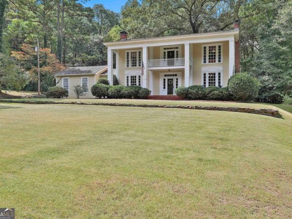 201 Maple Drive, Hogansville, GA 30230