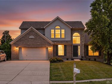 584 Lake Front Drive, Lebanon, OH 45036