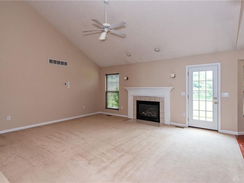 584 Lake Front Drive, Lebanon, OH 45036 Photo 13