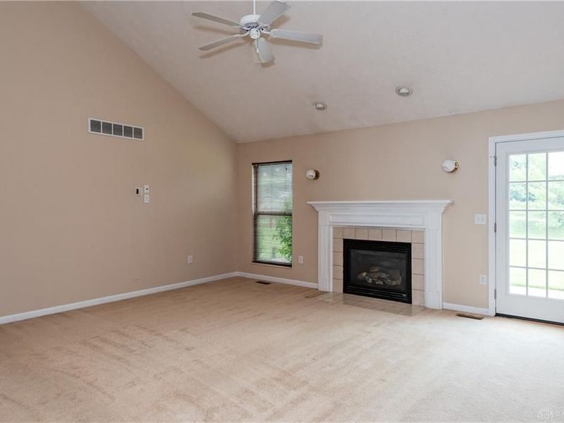 584 Lake Front Drive, Lebanon, OH 45036 Photo 14