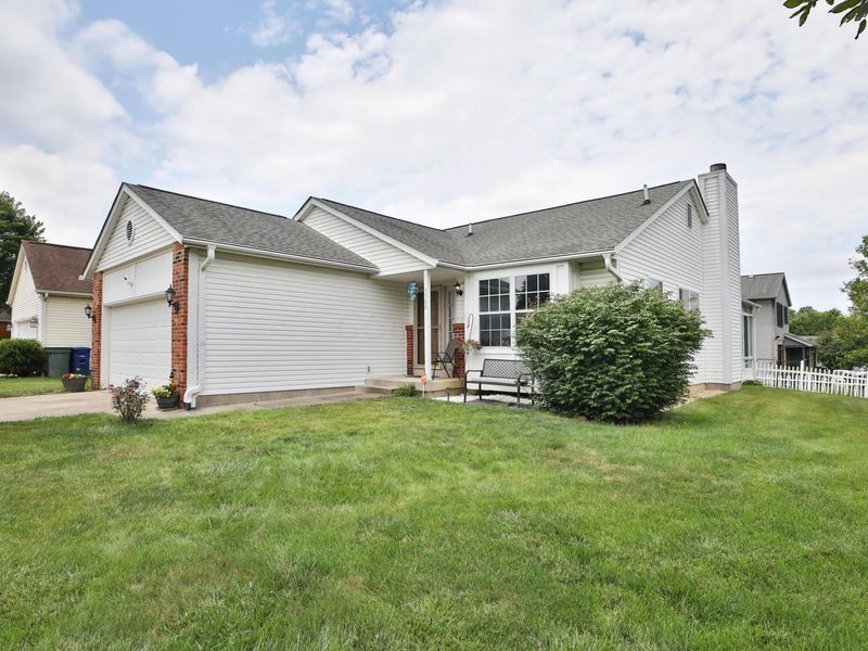 3300 Bluhm Court, Columbus, OH 43223 Photo 2