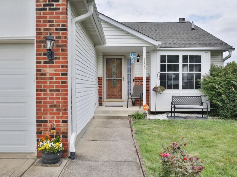 3300 Bluhm Court, Columbus, OH 43223 Photo 3