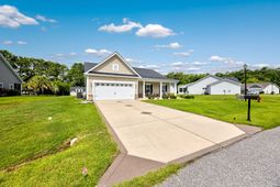 840 Derbyshire Ct. photo 4