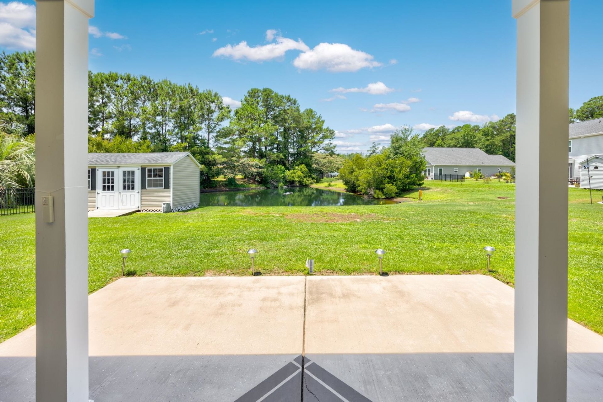 840 Derbyshire Ct. Photo 34