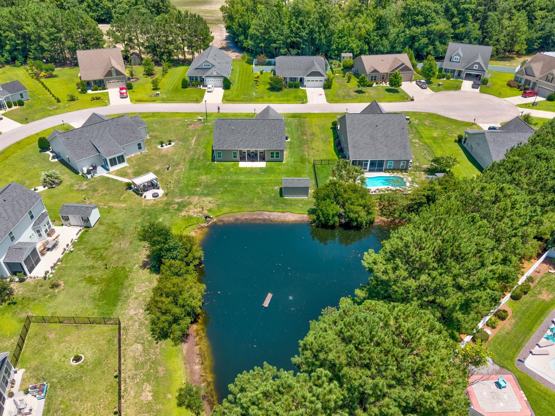 840 Derbyshire Ct. Photo 43