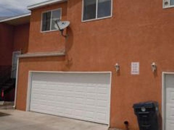 1907 Girard Boulevard NE, Albuquerque, NM 87106