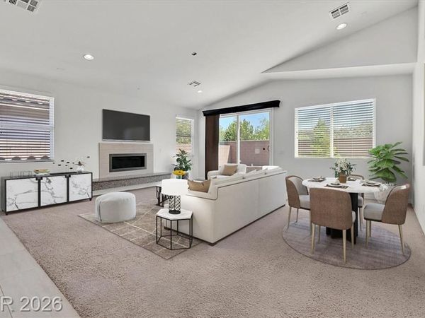 8013 Glimmerglass Avenue, Las Vegas, NV 89178