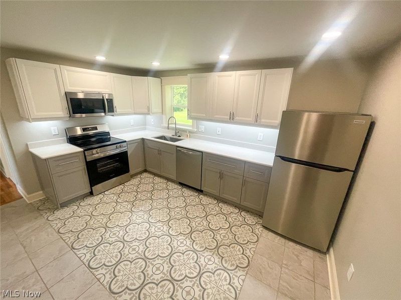 15763 GAR Highway, Montville, OH 44064 Photo 3