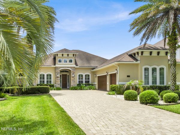131 PAYASADA OAKS Trail, Ponte Vedra Beach, FL 32082