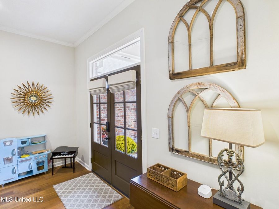 Property Image 4