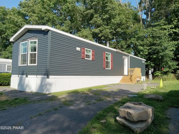 5 Evergreen MHP Park, Jefferson Township, PA 18436