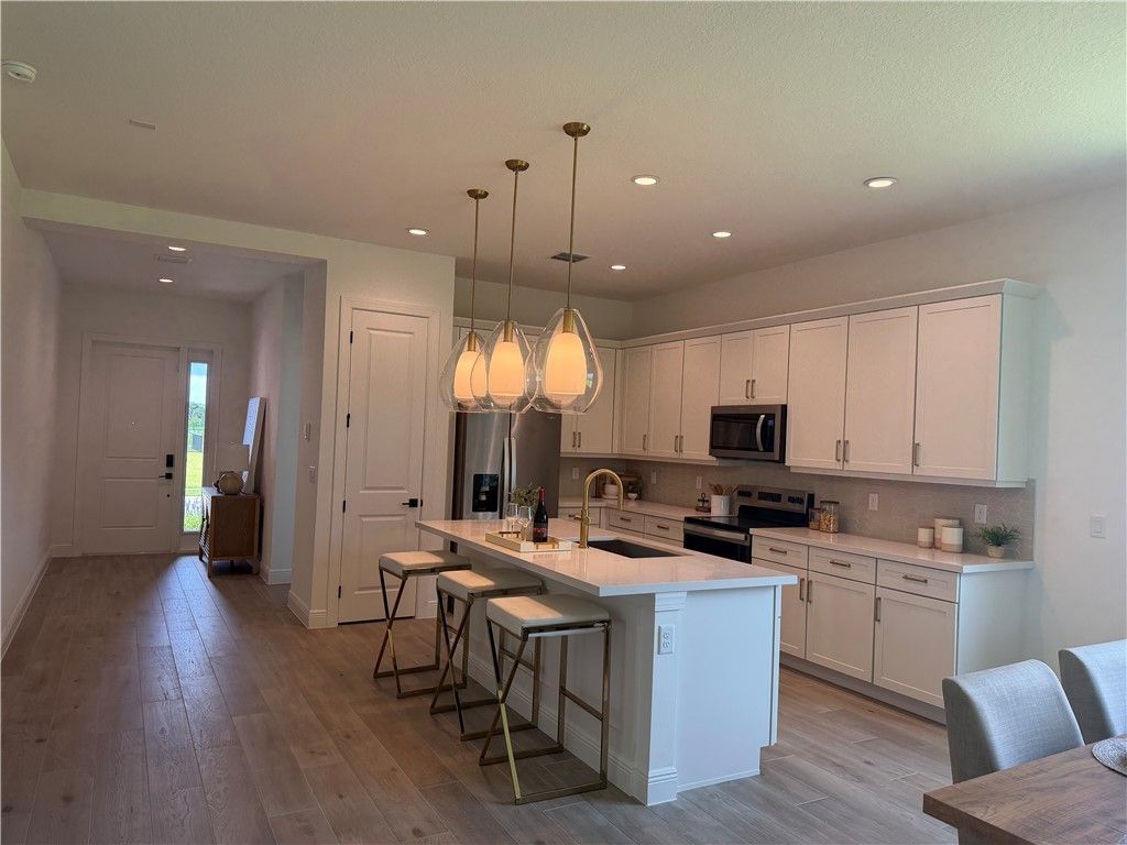 6783 68th Square, Vero Beach, FL 32967 Photo