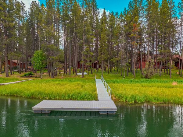 55915 Wood Duck Drive, Bend, OR 97707