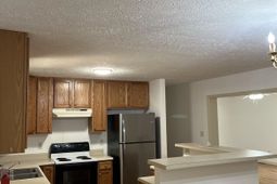 530 Bend Ave. photo 4