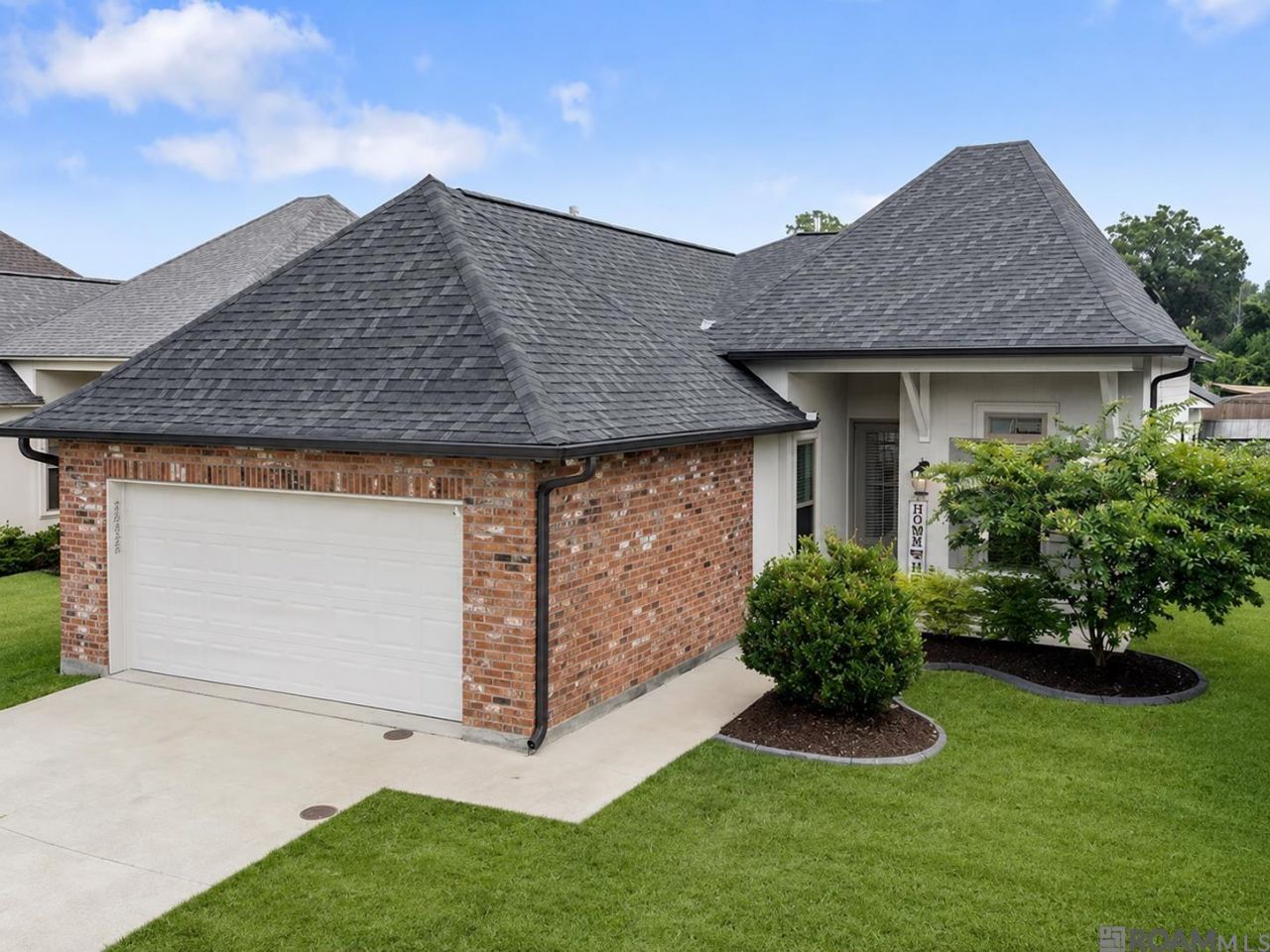 28026 Olympia Ln, Denham Springs, LA 70726 Main Photo