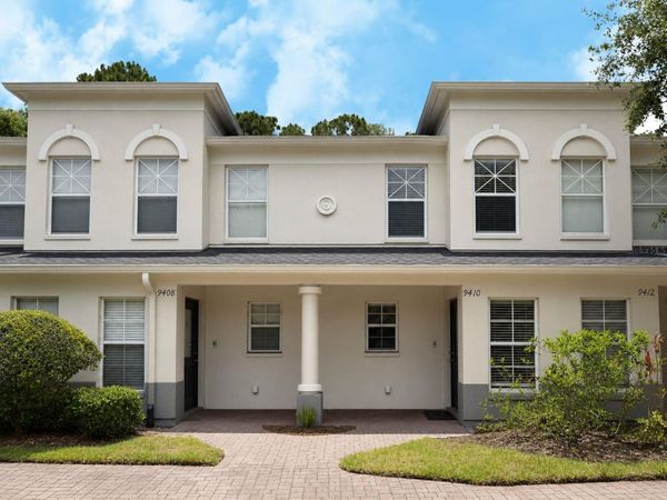 9410 CHARLESBERG DRIVE, TAMPA, FL 33635