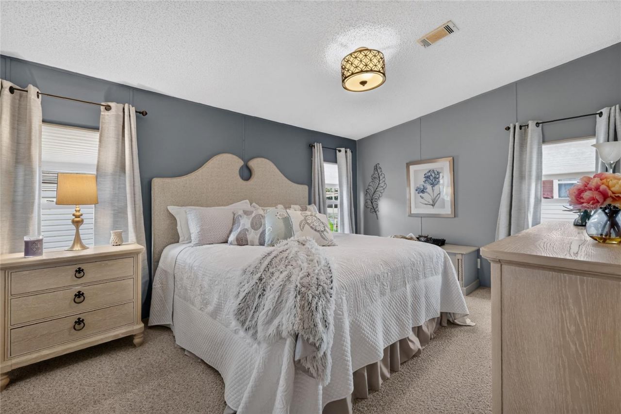 572 Tammi Drive , Leesburg, FL 34788 Photo