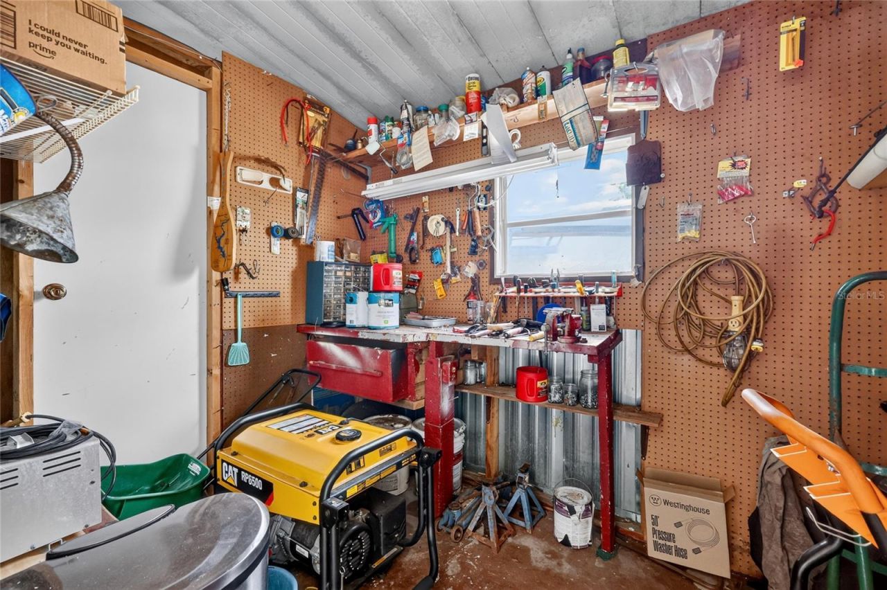 572 Tammi Drive , Leesburg, FL 34788 Photo
