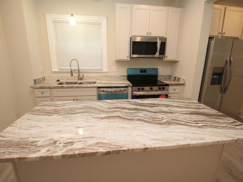 711 Berkeley Road , Columbus, OH 43205 Photo 10