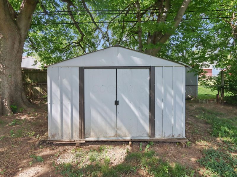 656 Breathitt Avenue, Columbus, OH 43207 Photo 30