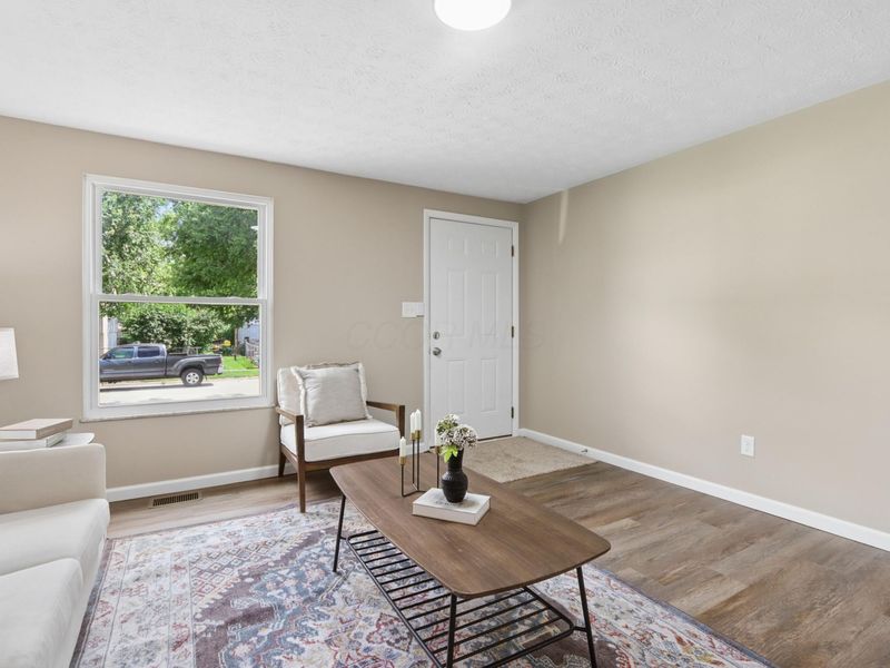 656 Breathitt Avenue, Columbus, OH 43207 Photo 7