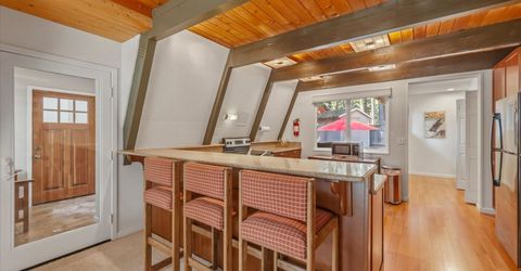 920 The Drive, Tahoe City, CA 96145 Photo