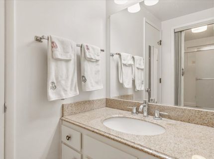 920 The Drive, Tahoe City, CA 96145 Photo