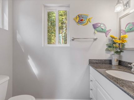 920 The Drive, Tahoe City, CA 96145 Photo