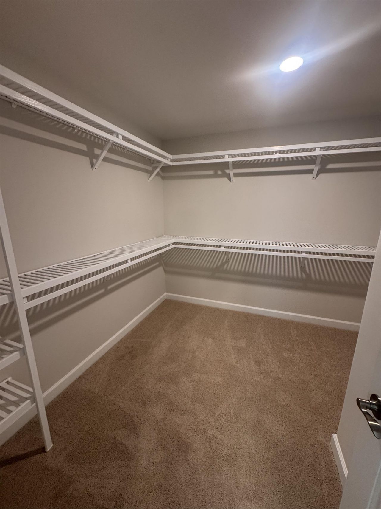405 Starlit Way Photo 15