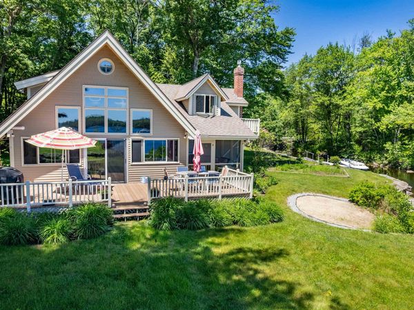 5 Vista Drive, Hebron, NH 03241